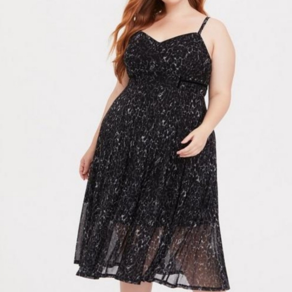 Torrid Cheetah Print Sleeveless Midi Dress Size 2 Black And Gray